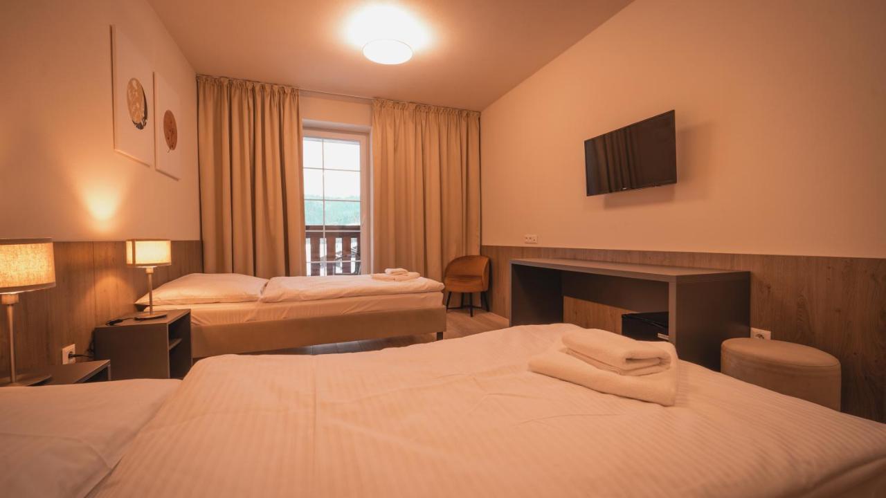 Wellness Penzion Smerdzonka - Kupele Pieniny Червены-Клаштор Экстерьер фото