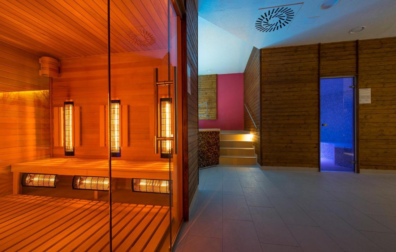 Wellness Penzion Smerdzonka - Kupele Pieniny Червены-Клаштор Экстерьер фото