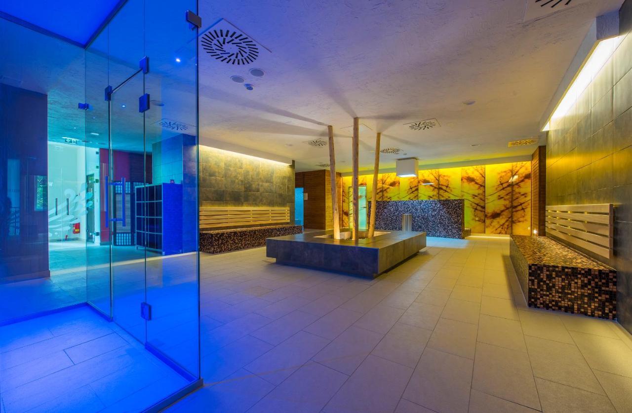 Wellness Penzion Smerdzonka - Kupele Pieniny Червены-Клаштор Экстерьер фото