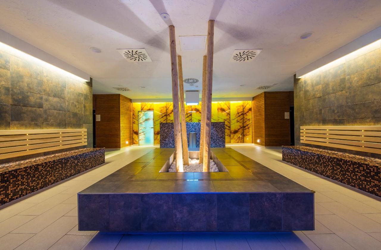 Wellness Penzion Smerdzonka - Kupele Pieniny Червены-Клаштор Экстерьер фото